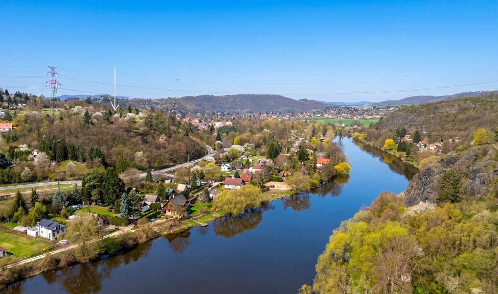 Prodej zahrady 758 m², Zadní Třebaň – náhled fotky 9