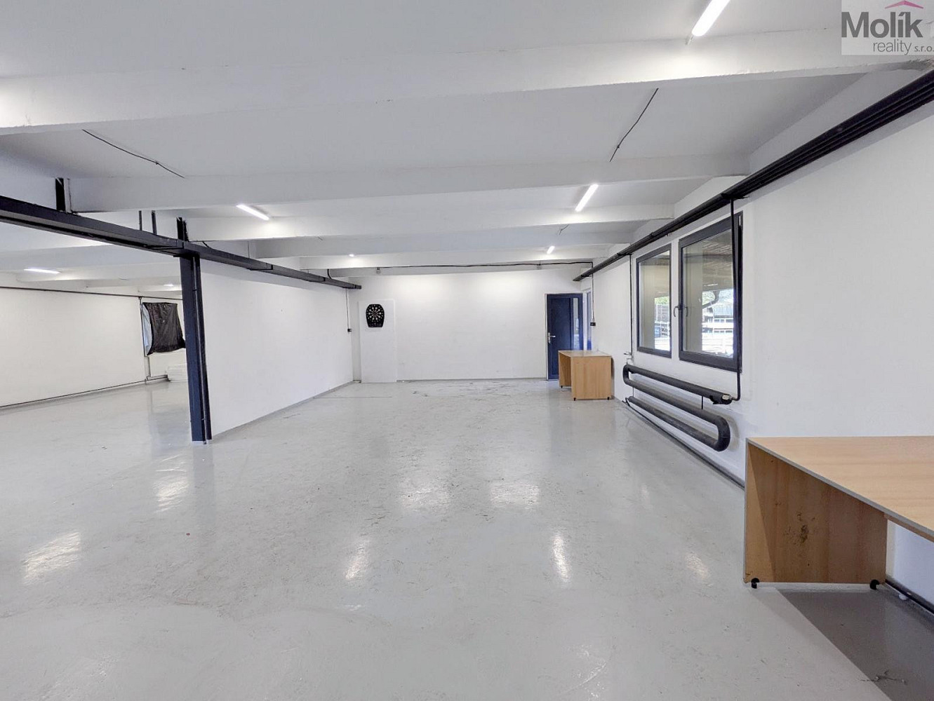Pronájem skladovacích prostor 198 m² – fotografie 4