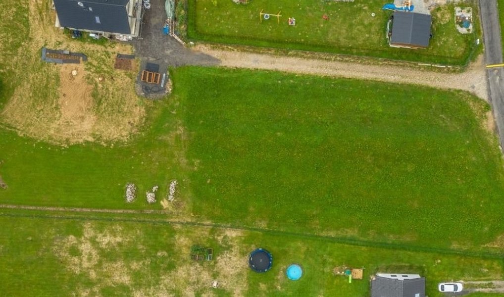 Prodej stavebního pozemku 2 004 m², Horní Habartice – náhled fotky 7