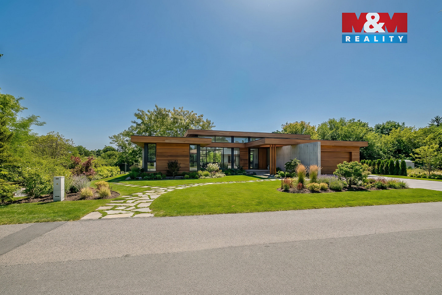 Prodej stavebního pozemku 837 m² – fotografie 3