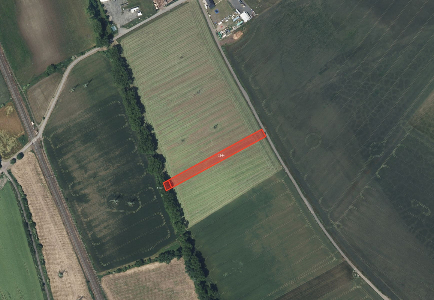 Prodej pole 4 376 m²