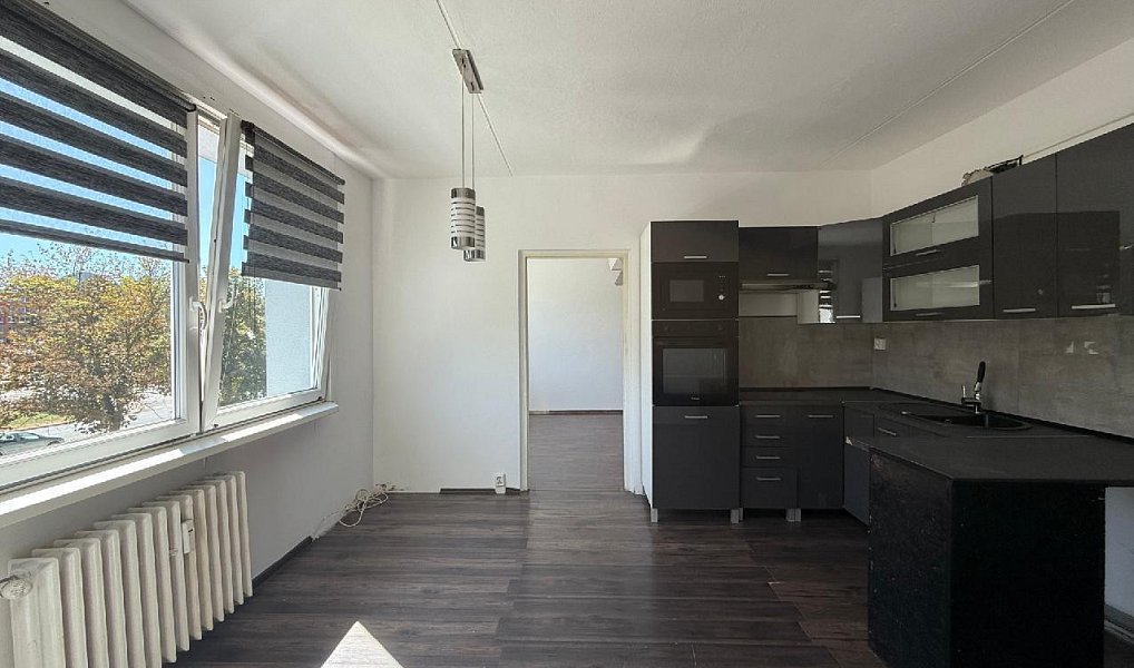 Prodej bytu 2+1 52 m², Bílina – náhled fotky 3