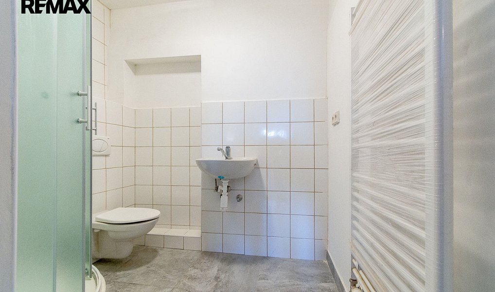 Pronájem obchodních prostor 356 m², Hronov – náhled fotky 20