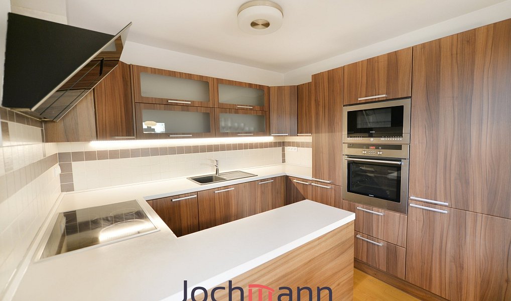 Pronájem domu 131 m² s pozemkem 1 014 m², Pištín – náhled fotky 3