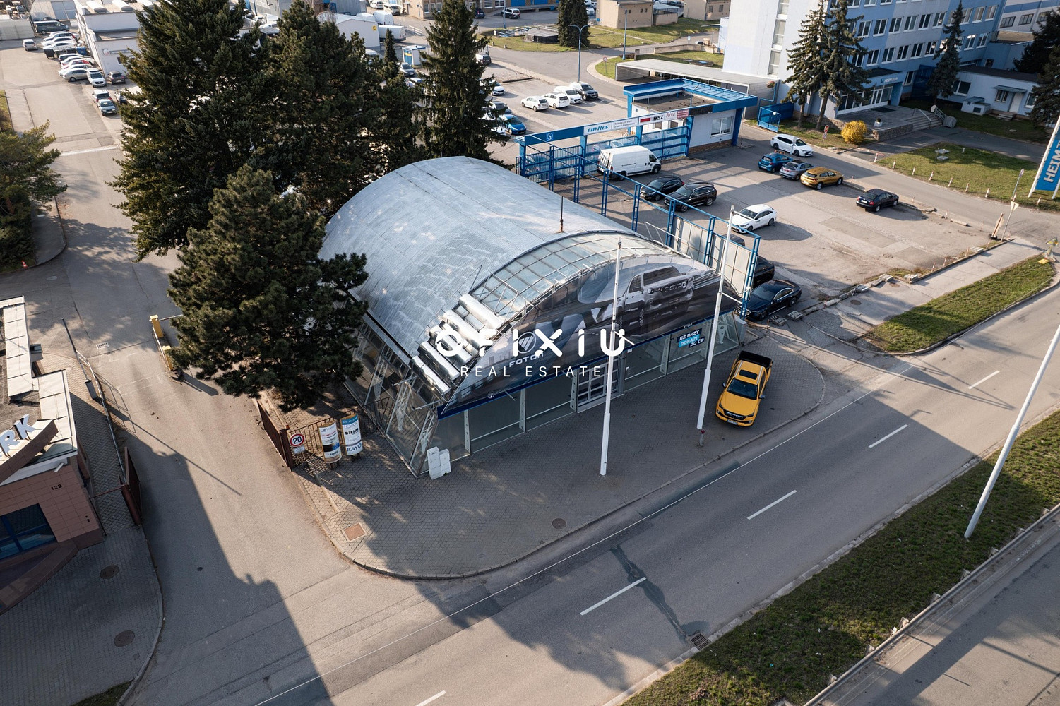 Prodej skladovacích prostor 400 m²