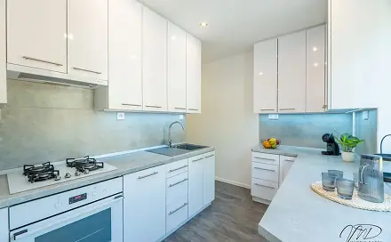 Prodej bytu 4+1 82 m², Benešovo náměstí, Pardubice - Zelené Předměstí