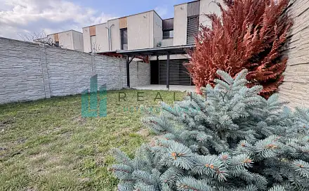 Prodej domu 150 m² s pozemkem 198 m², Rozmarýnová, Hodonín