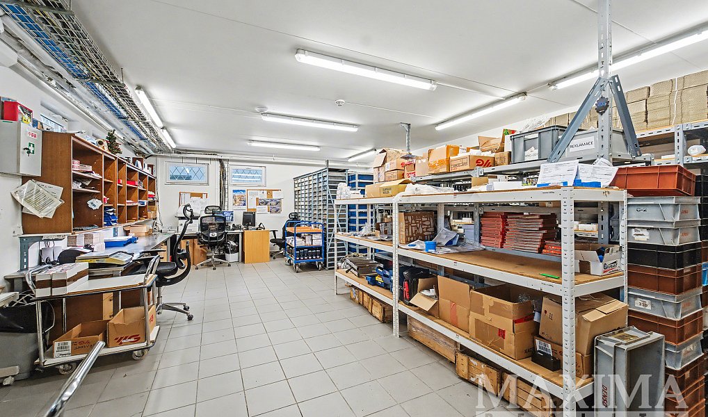 Prodej kanceláře 1 282 m², Praha – náhled fotky 12
