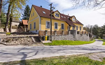 Prodej domu 509 m² s pozemkem 749 m², Kamenný Malíkov, okres Jindřichův Hradec