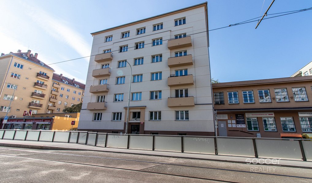 Pronájem bytu 2+1 77 m², Praha – náhled fotky 3