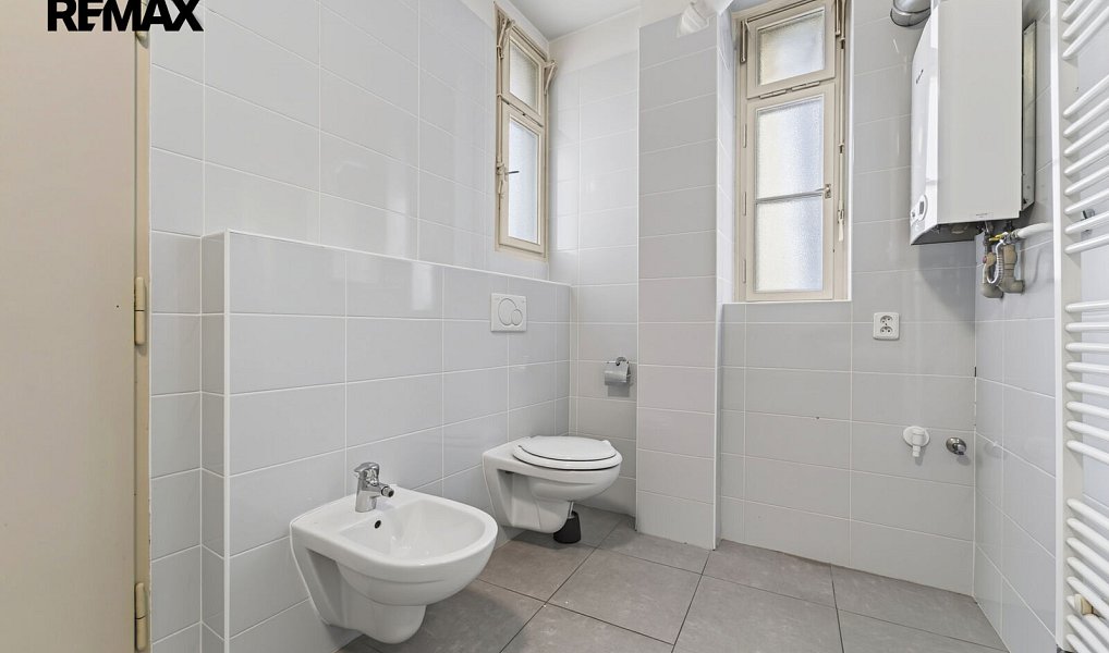 Pronájem bytu 3+1 130 m², Praha – náhled fotky 15