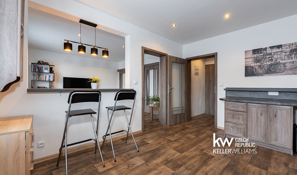 Prodej domu 176 m² s pozemkem 469 m², Dubí – náhled fotky 34