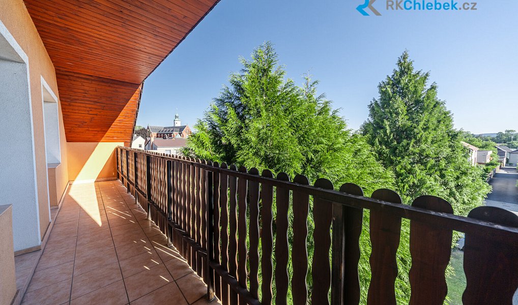 Prodej domu 268 m² s pozemkem 1 080 m², Kravaře – náhled fotky 9