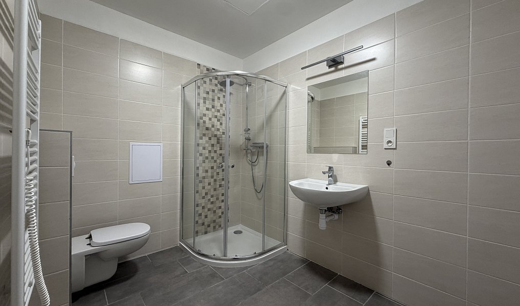 Pronájem bytu 3+kk 62 m², Znojmo – náhled fotky 15