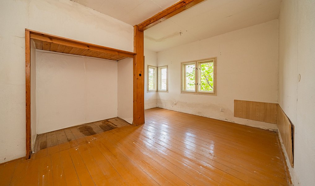 Prodej chaty/chalupy 84 m² s pozemkem 1 561 m², Kamýk nad Vltavou – náhled fotky 17