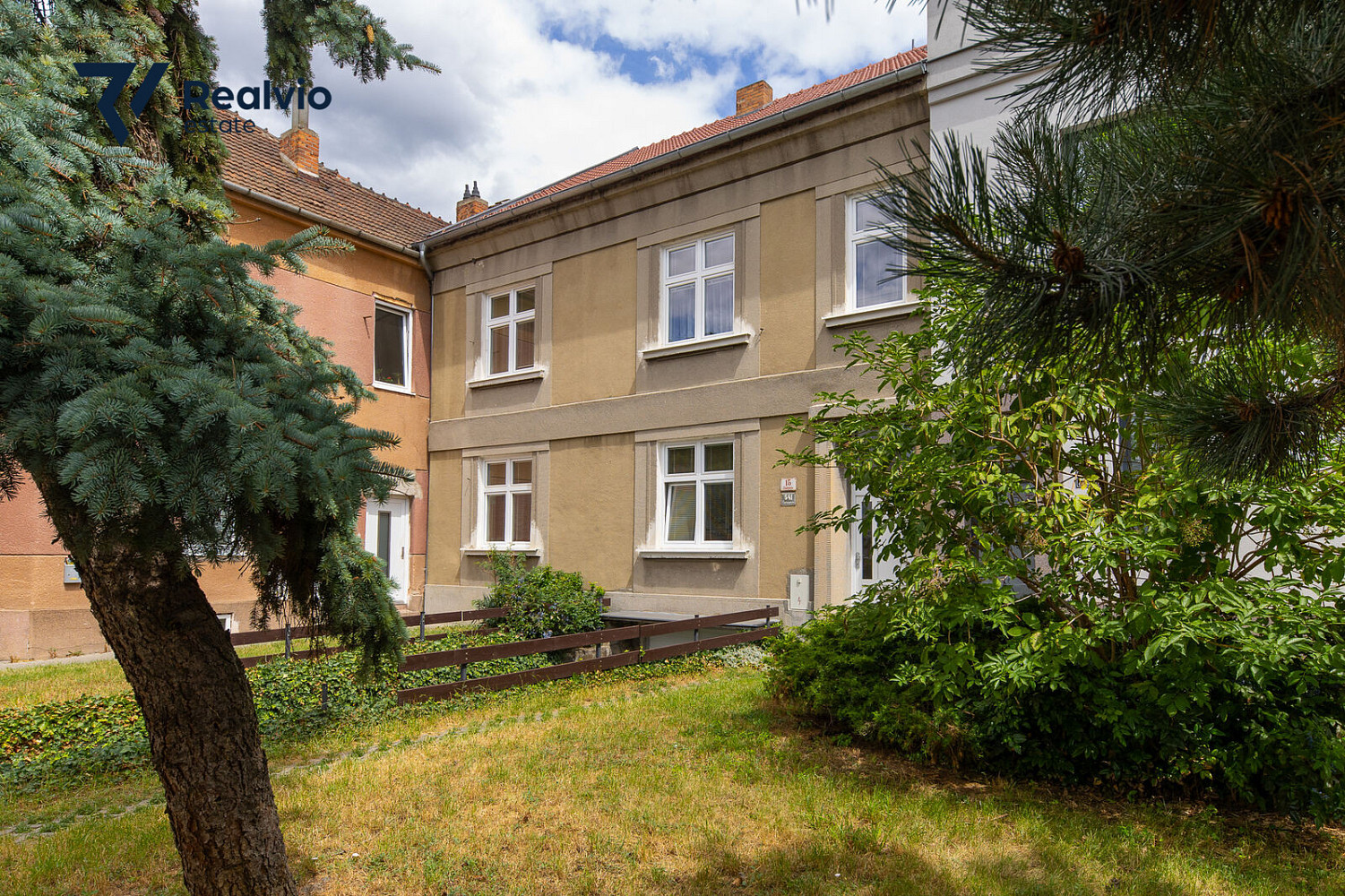 Prodej domu 306 m² s pozemkem 288 m²