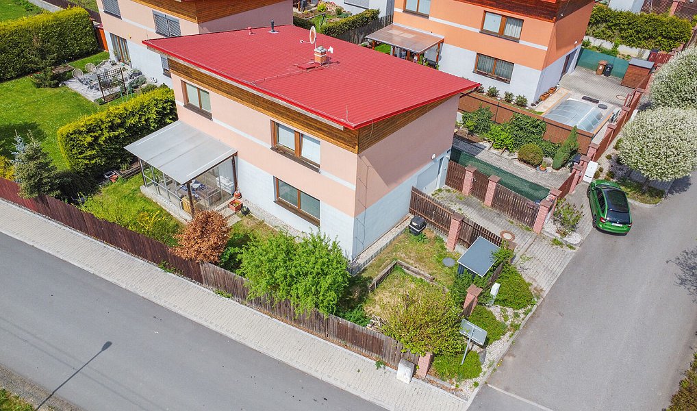 Prodej domu 147 m² s pozemkem 315 m², Vejprnice – náhled fotky 32