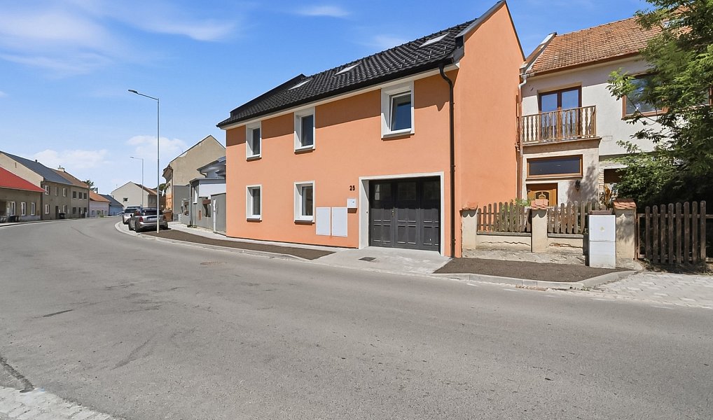 Prodej domu 350 m² s pozemkem 611 m², Čelechovice na Hané – náhled fotky 5