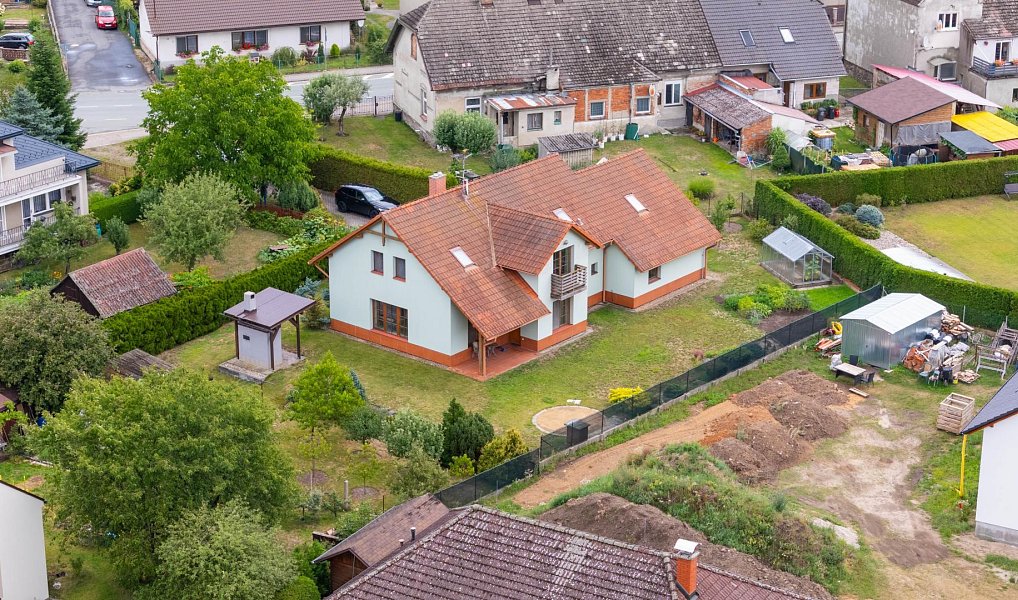 Prodej domu 267 m² s pozemkem 1 071 m², Albrechtice nad Orlicí – náhled fotky 33