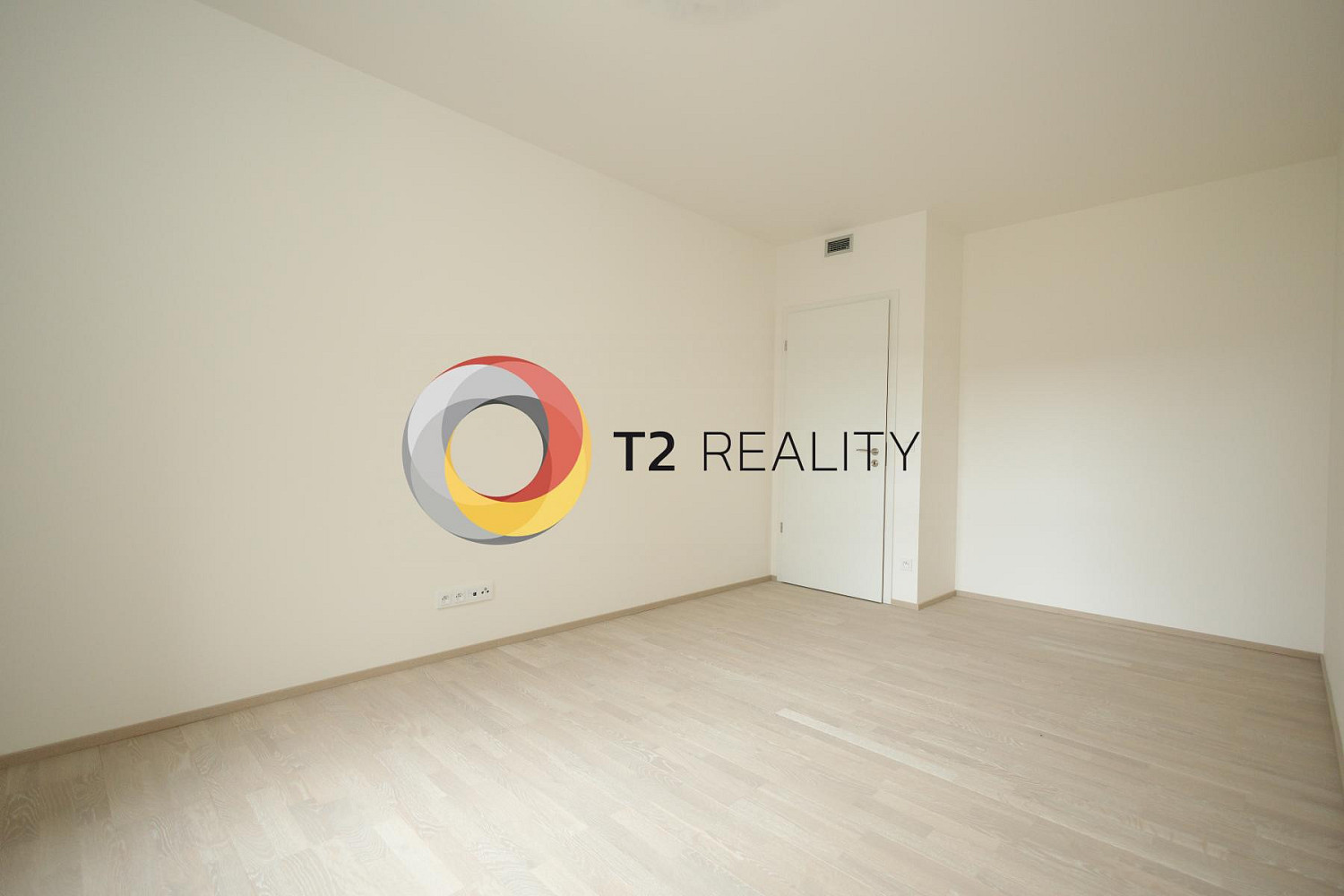 Pronájem bytu 2+kk 58 m² – fotografie 4