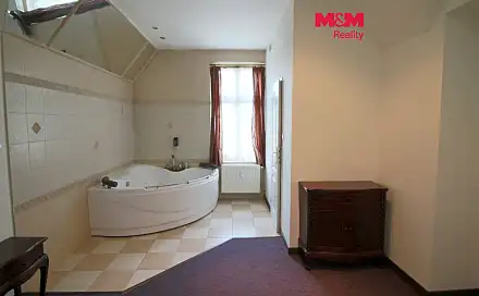 Pronájem bytu 2+kk 38 m², Polská, Trutnov - Poříčí