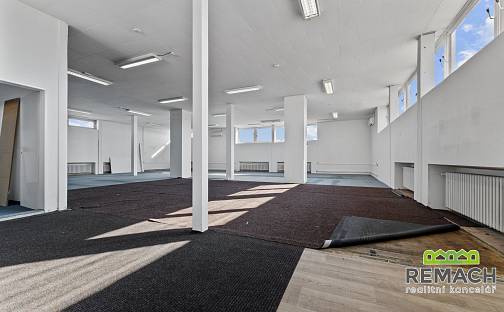Pronájem obchodních prostor 217 m², Pekařská, Kunovice, okres Uherské Hradiště
