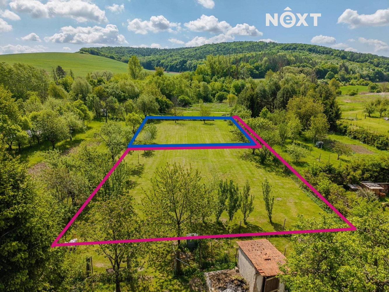 Prodej stavebního pozemku 979 m² – fotografie 5