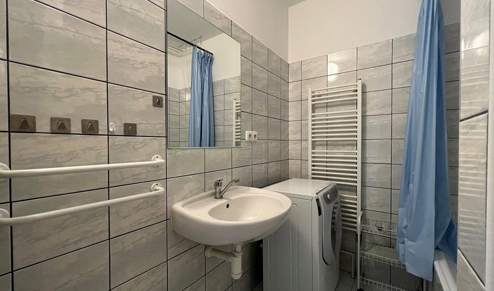 Prodej bytu 1+kk 36 m², Třeboň – náhled fotky 9