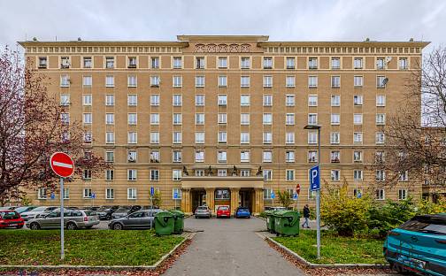 Prodej bytu 1+kk 18 m², Čs. exilu, Ostrava - Poruba