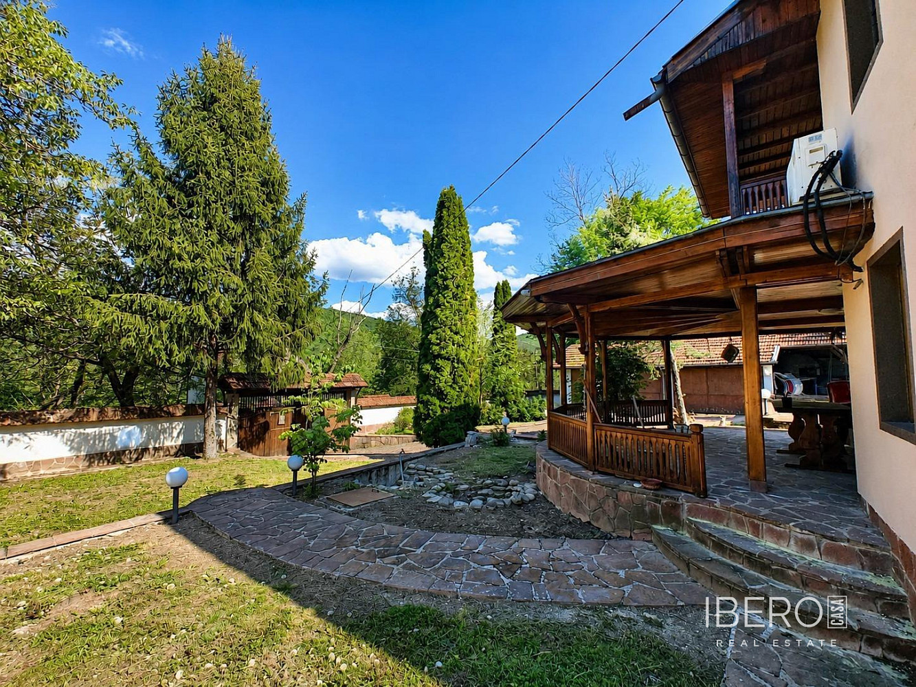 Prodej domu 145 m² s pozemkem 955 m²