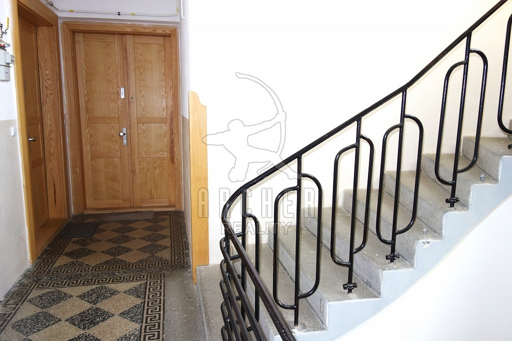 Prodej nájemního domu, činžáku 1 271 m² — photo 4