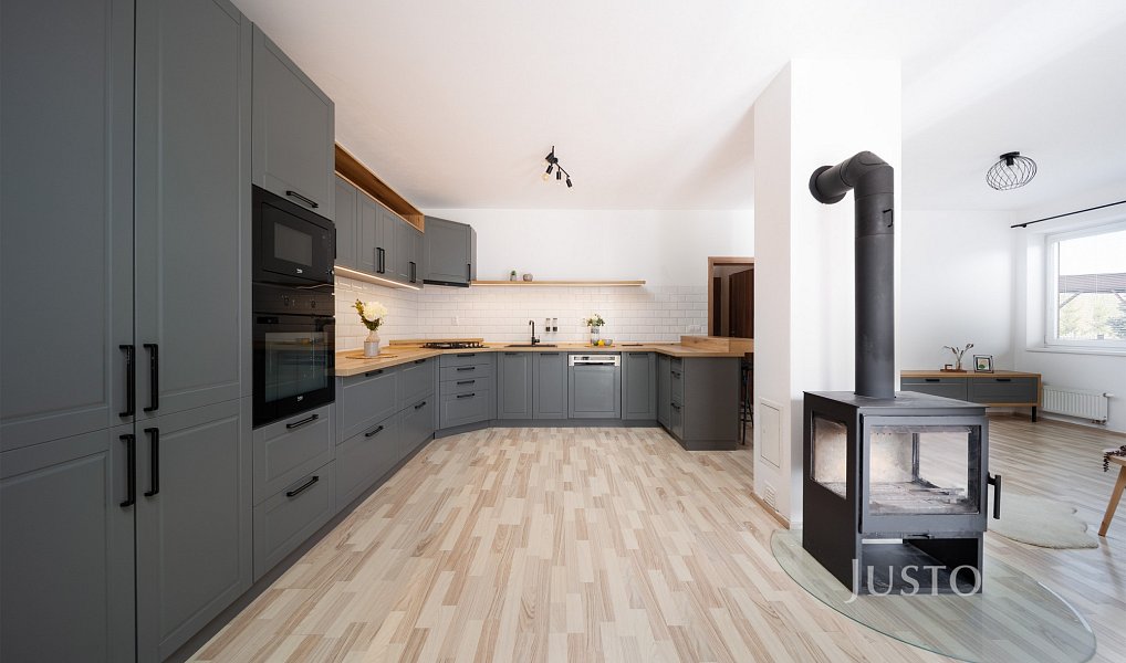 Prodej domu 141 m² s pozemkem 385 m², Třeboň – náhled fotky 7