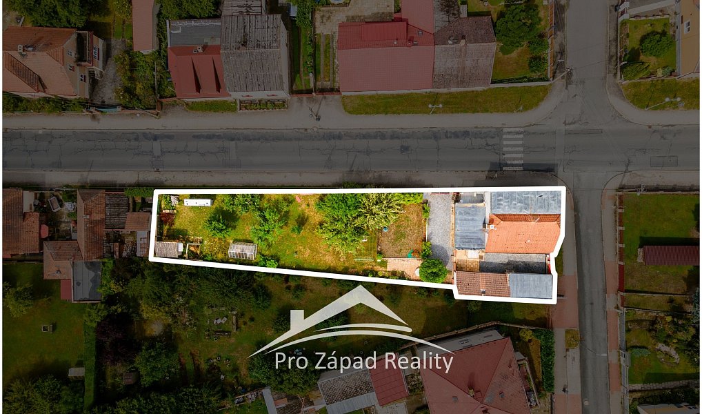 Prodej domu 196 m² s pozemkem 276 m², Chlumčany – náhled fotky 2