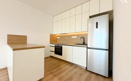 Pronájem bytu 2+kk 59 m², Družstevní, Třebíč - Horka-Domky