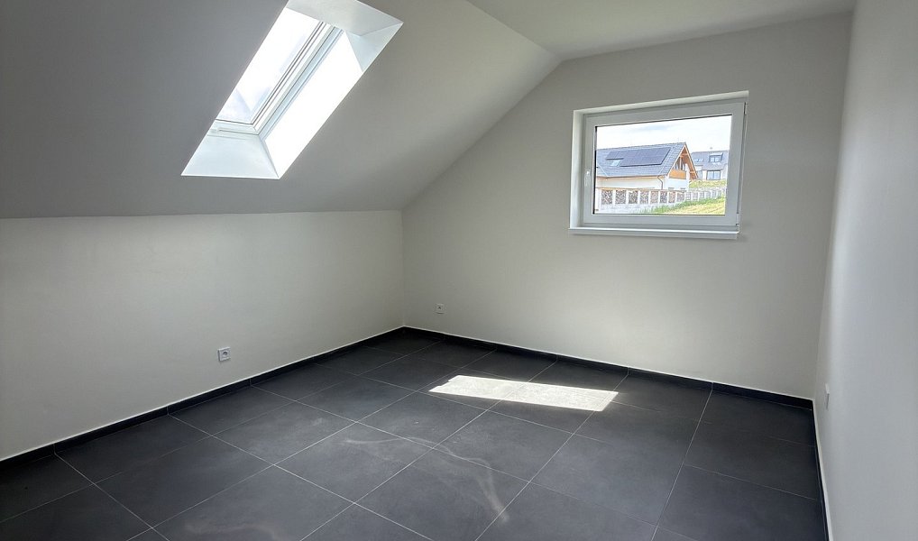 Prodej domu 236 m² s pozemkem 743 m², Frymburk – náhled fotky 12