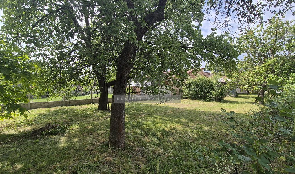 Prodej stavebního pozemku 771 m², Rousínov – náhled fotky 4