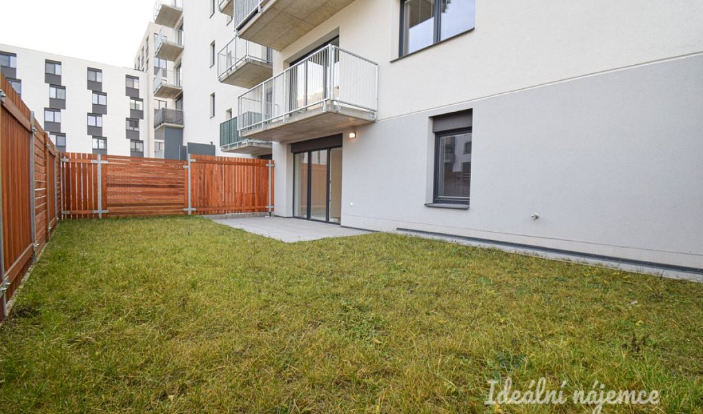Pronájem bytu 1+kk 29 m², Brno – náhled fotky 9