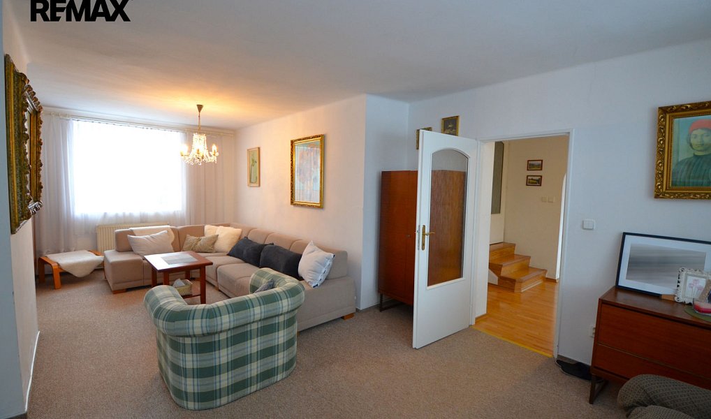 Prodej domu 186 m² s pozemkem 7 638 m², Uničov – náhled fotky 58
