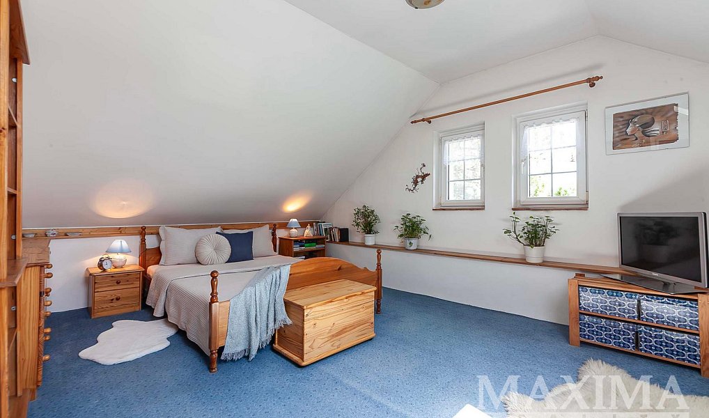 Prodej domu 250 m² s pozemkem 1 555 m², Doubravčice – náhled fotky 8