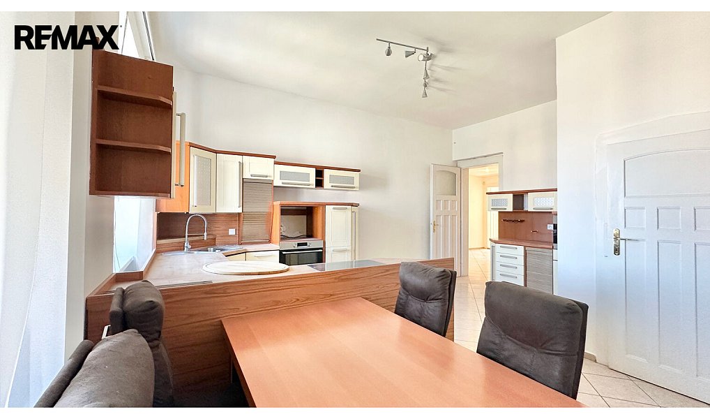 Prodej nájemního domu, činžáku 730 m², Teplice – náhled fotky 41