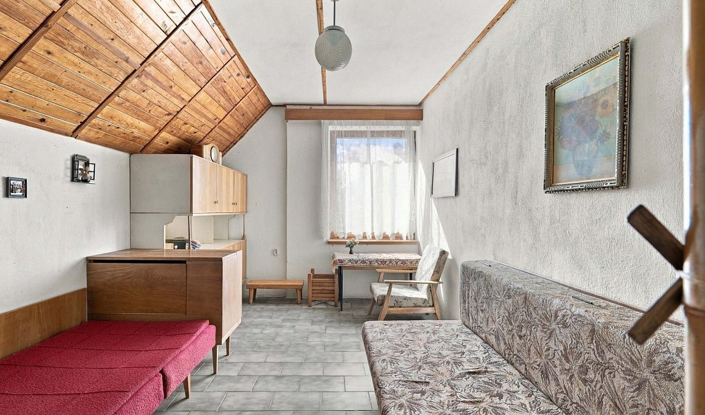 Prodej domu 196 m² s pozemkem 511 m², Ostřešany – náhled fotky 16