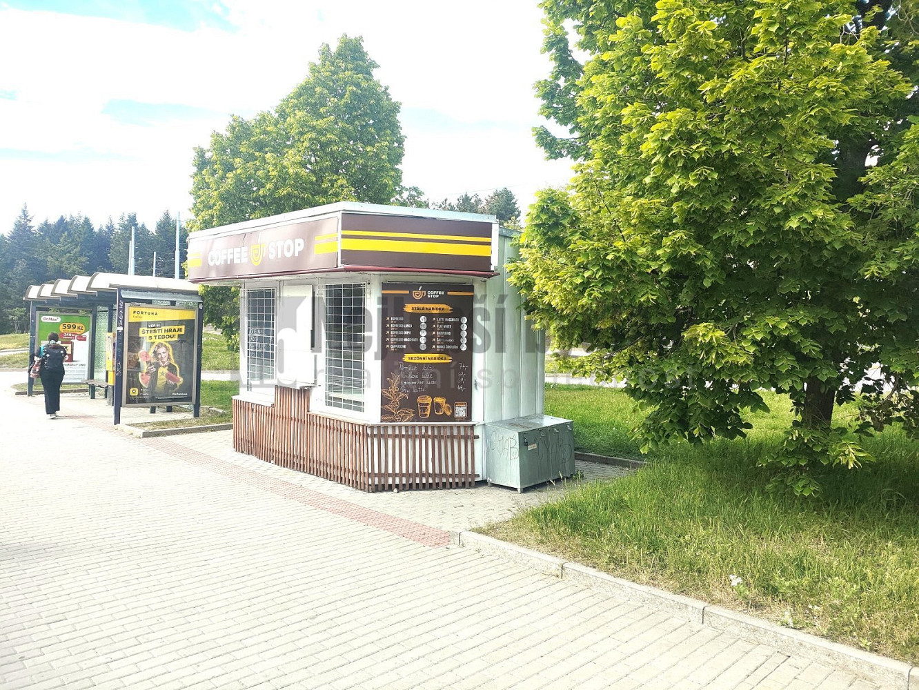 Pronájem obchodních prostor 11 m²