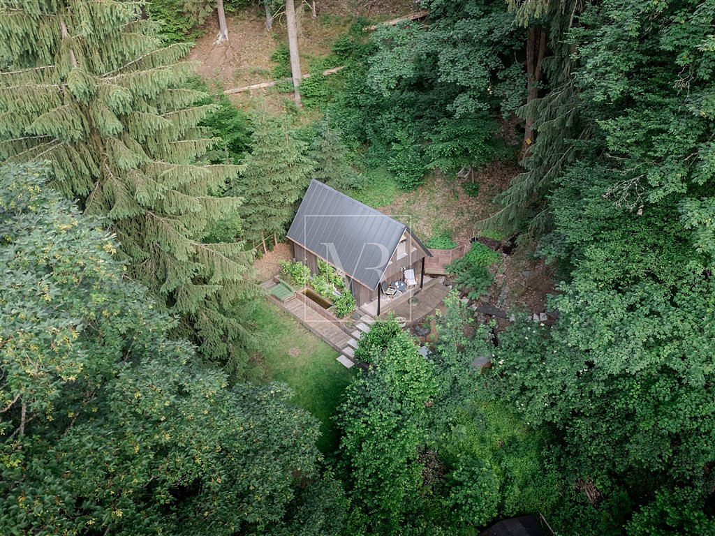 Prodej chaty/chalupy 24 m² s pozemkem 1 m² — photo 2