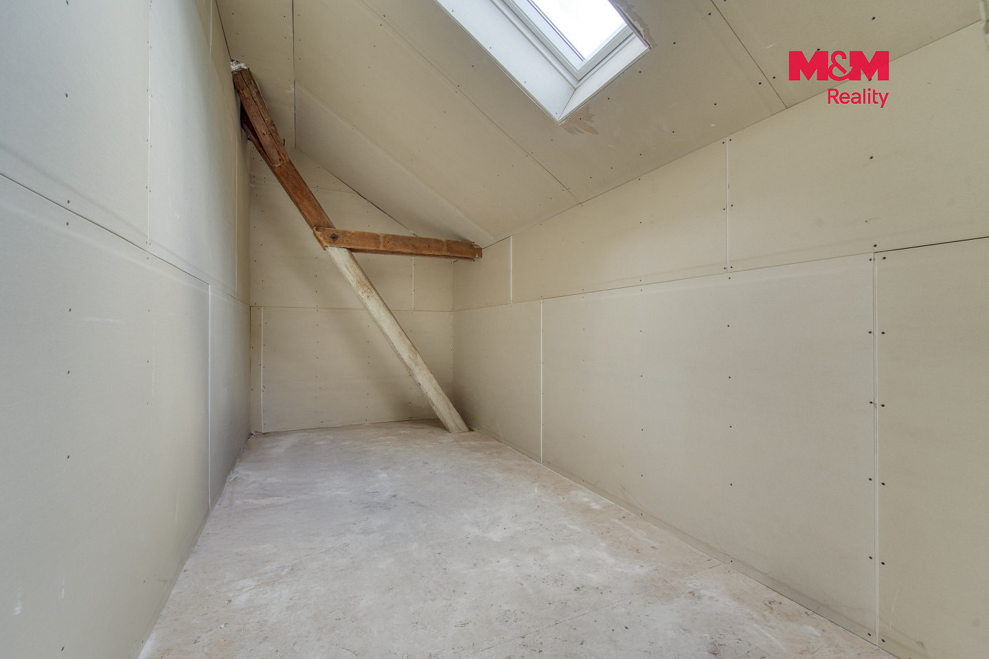 Prodej domu 252 m² s pozemkem 1 001 m² — photo 3