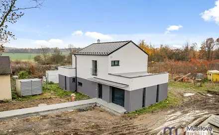 Prodej domu 150 m² s pozemkem 636 m², Újezdeček, okres Teplice