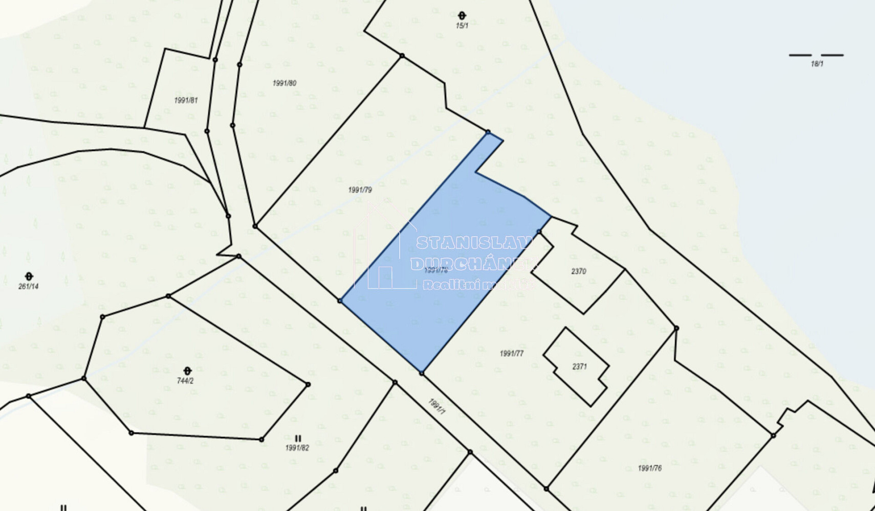 Prodej stavebního pozemku 1 713 m² – fotografie 3