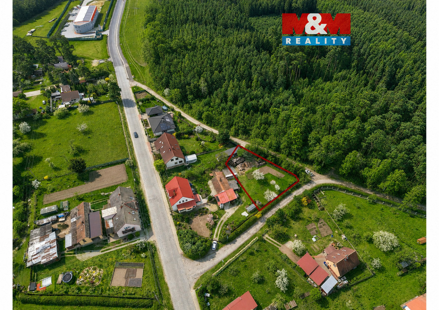 Prodej stavebního pozemku 914 m²