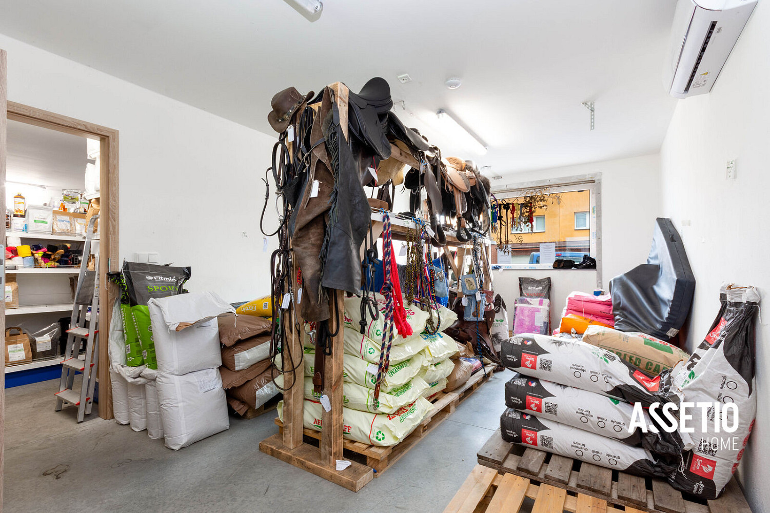 Pronájem obchodních prostor 65 m² – fotografie 5