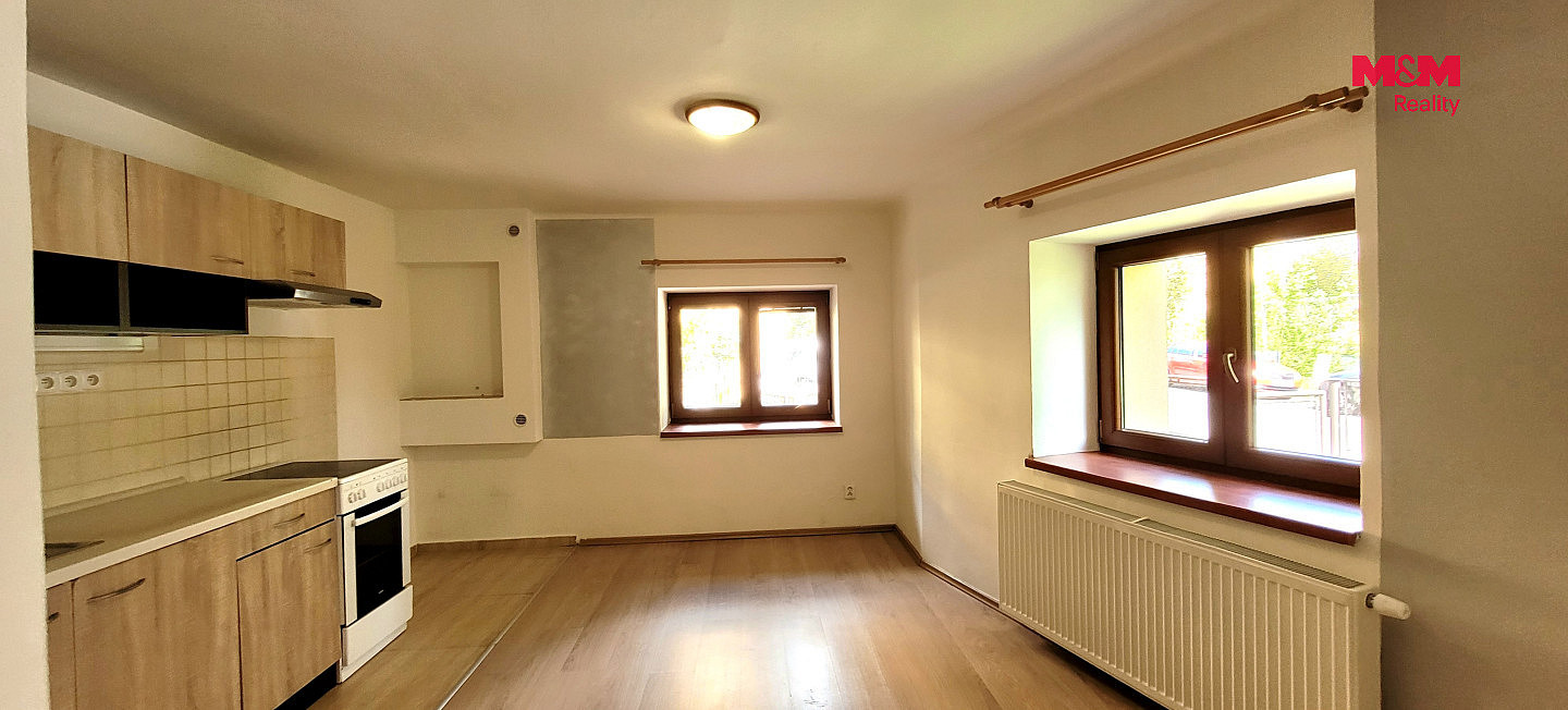 Pronájem bytu 2+kk 32 m² – fotografie 3
