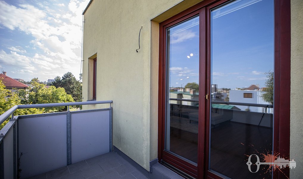 Prodej bytu 2+kk 65 m², Praha – náhled fotky 11